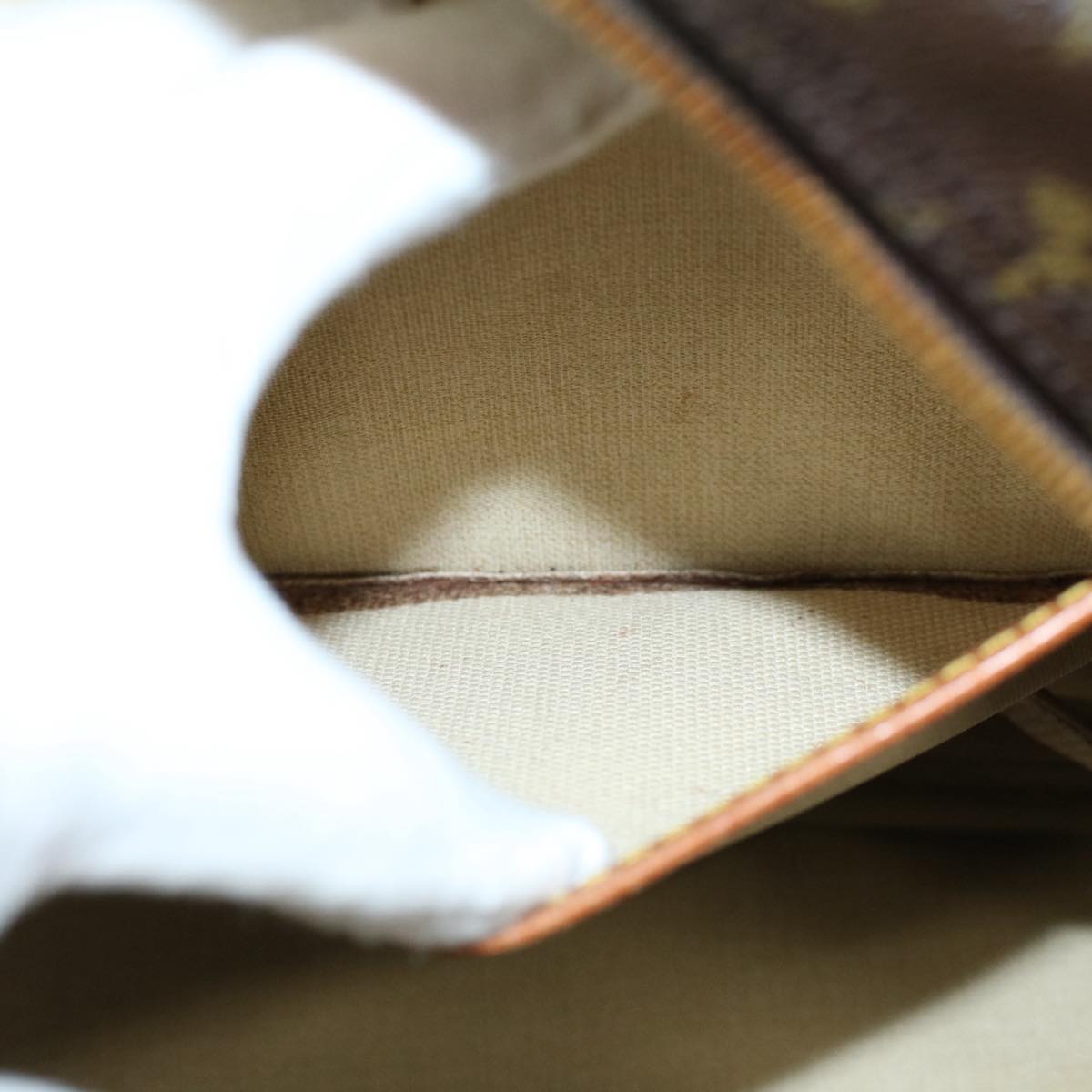 LOUIS VUITTON Monogram Deauville Hand Bag M47270 LV 53935
