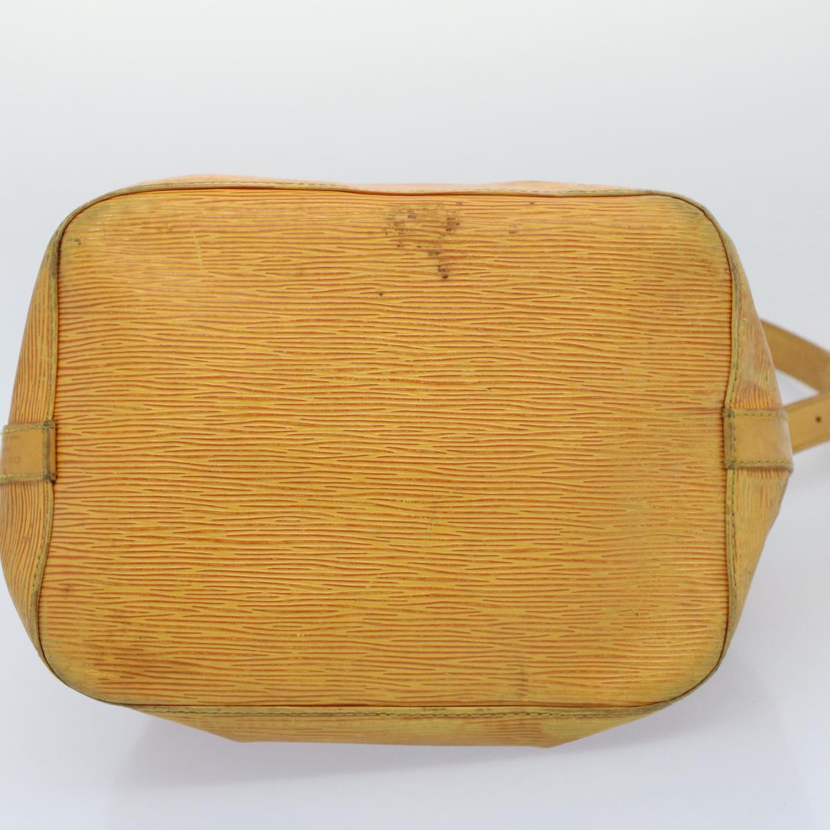 LOUIS VUITTON Epi Petit Noe Shoulder Bag Tassili Yellow M44109 LV 53985