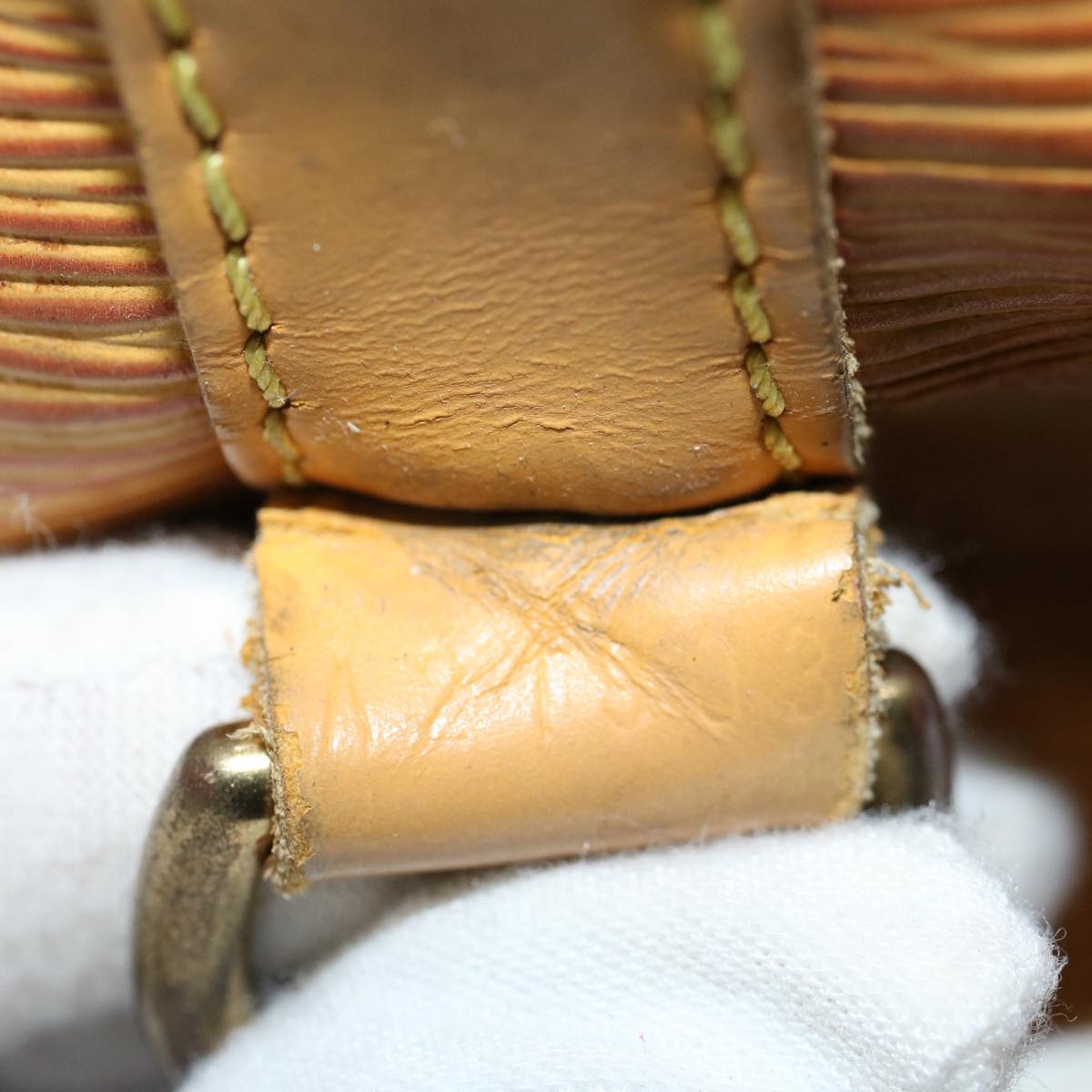 LOUIS VUITTON Epi Petit Noe Shoulder Bag Tassili Yellow M44109 LV 53985