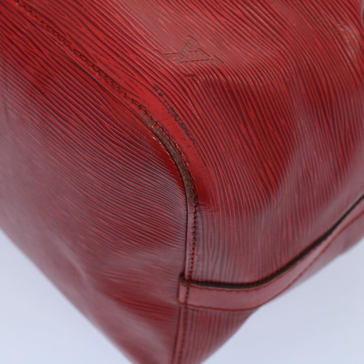 LOUIS VUITTON Epi Petit Noe Shoulder Bag Red M44107 LV 53986