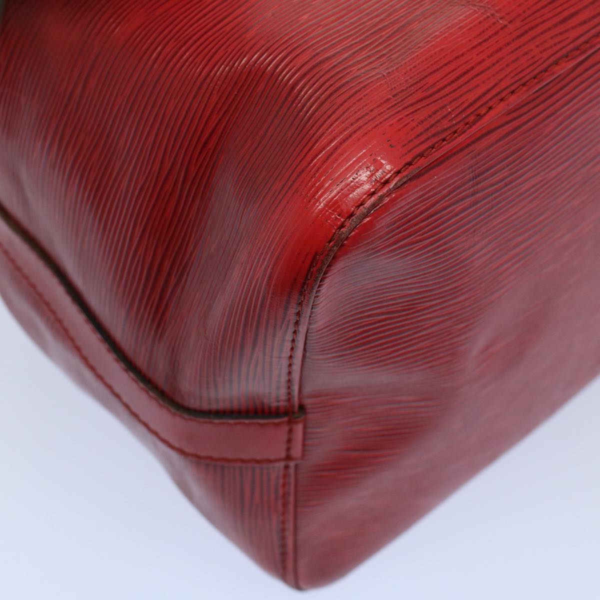 LOUIS VUITTON Epi Petit Noe Shoulder Bag Red M44107 LV 53986