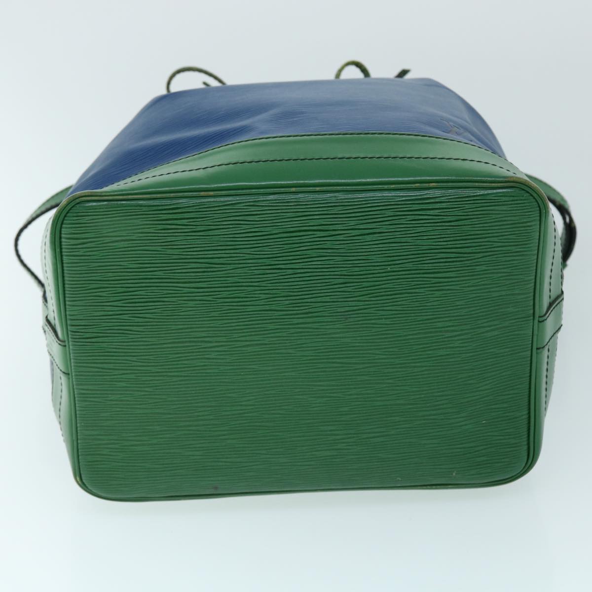 LOUIS VUITTON Epi Tricolor Noe Shoulder Bag Green Blue M44044 LV 53987