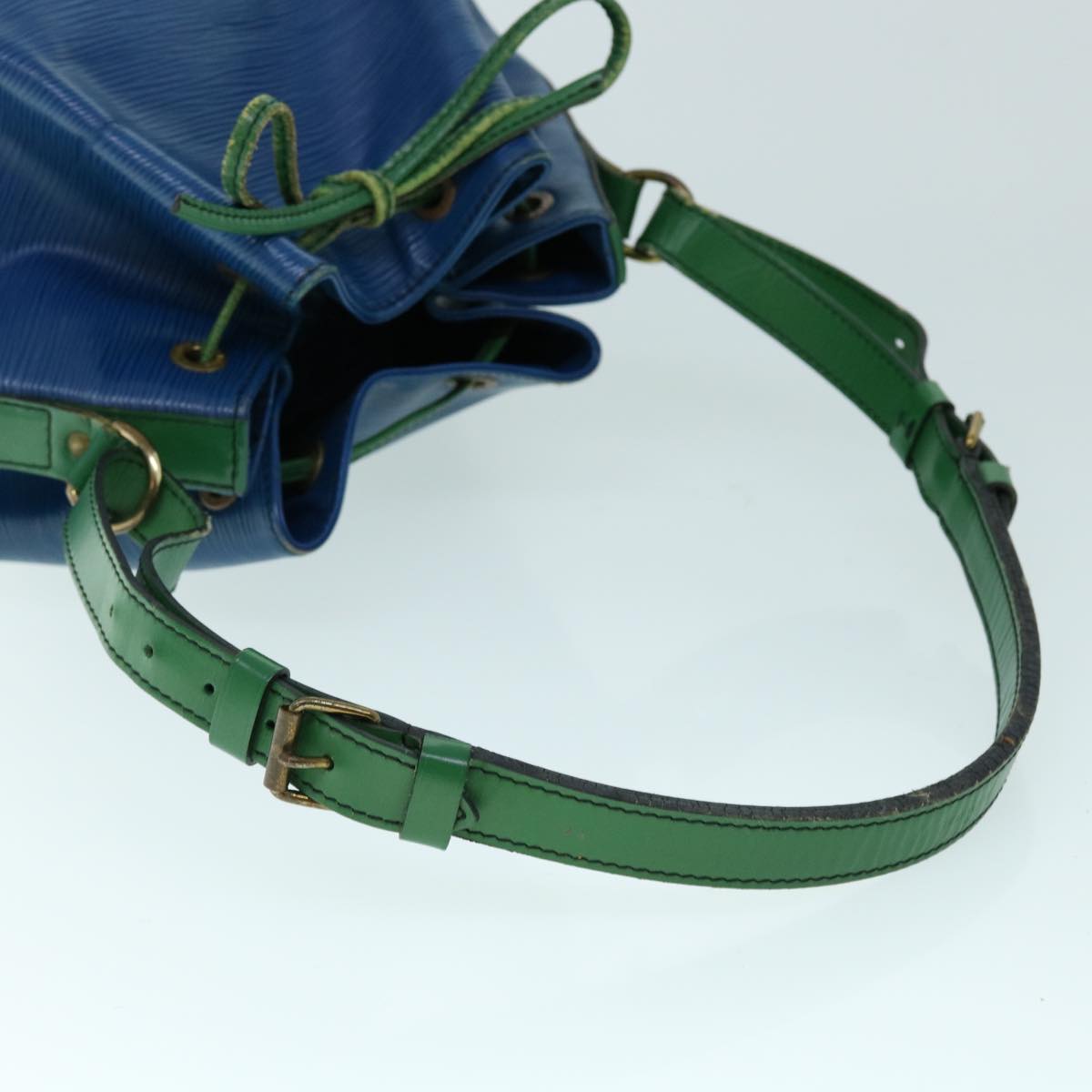 LOUIS VUITTON Epi Tricolor Noe Shoulder Bag Green Blue M44044 LV 53987