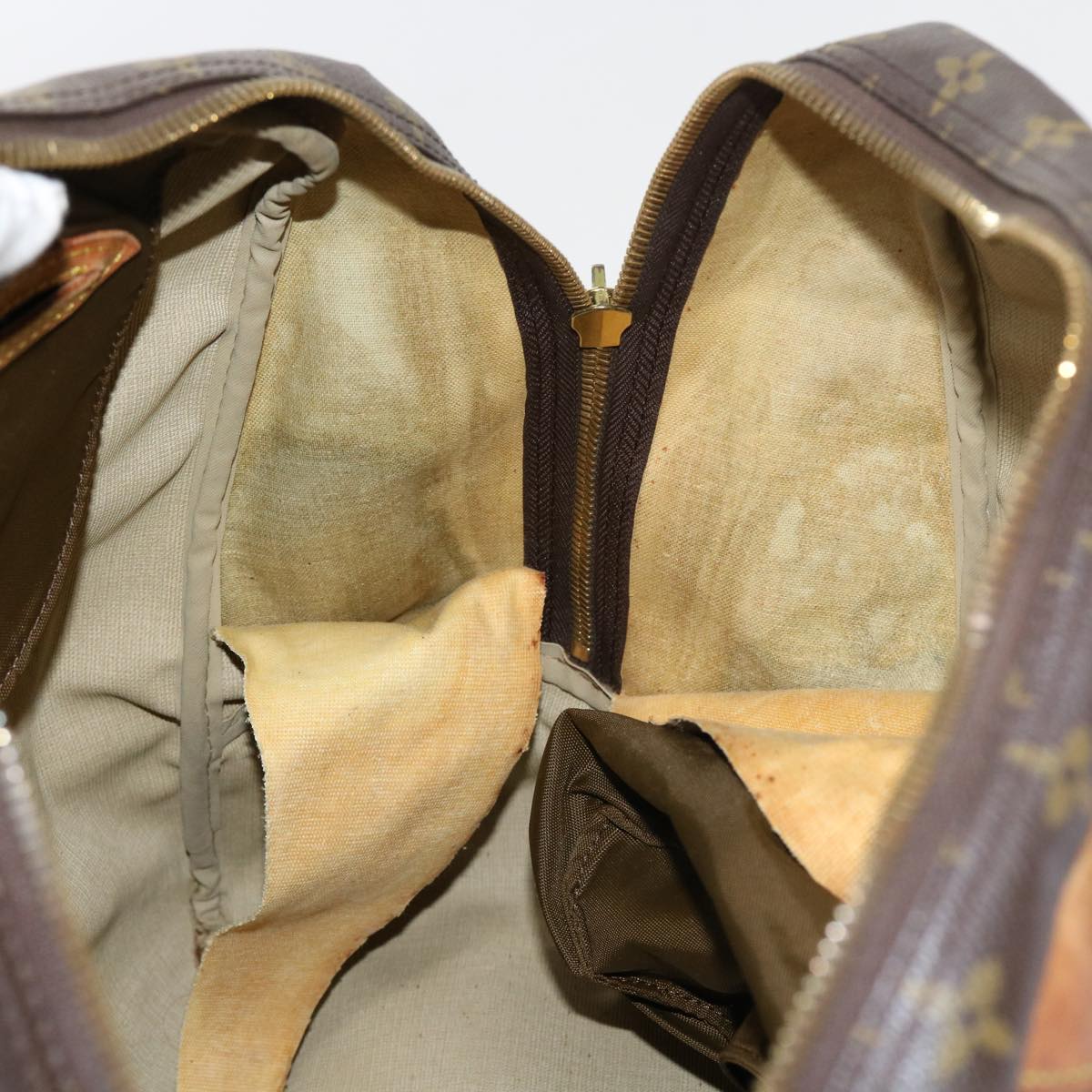 LOUIS VUITTON Monogram Evasion Boston Bag M41443 LV 53993