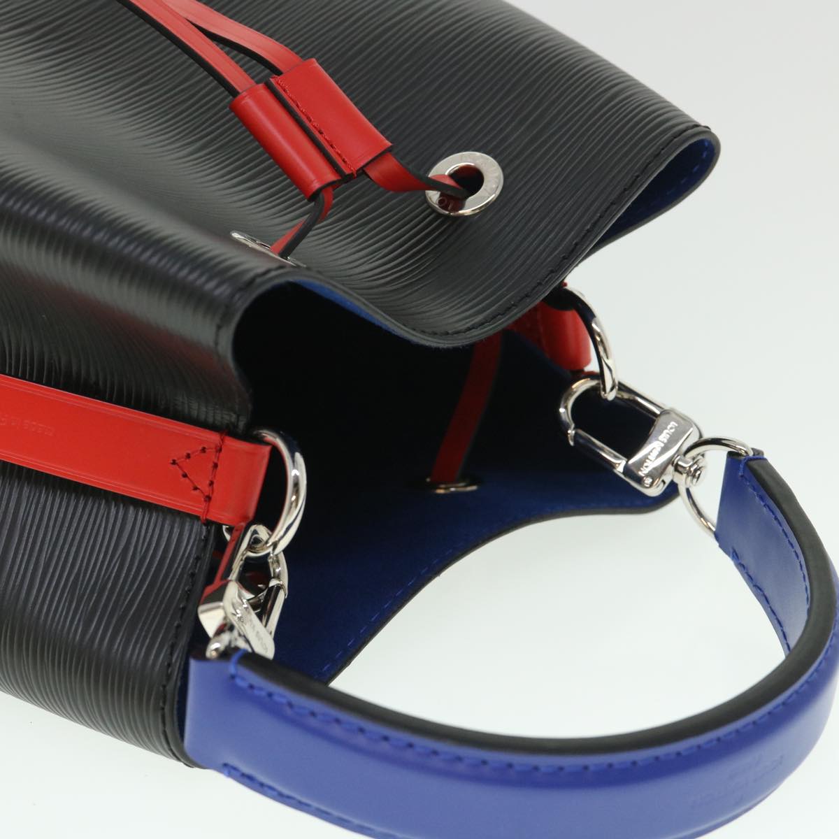 LOUIS VUITTON Epi Neo Noe BB Shoulder Bag Noir Red Saffron M52853 LV 54175A