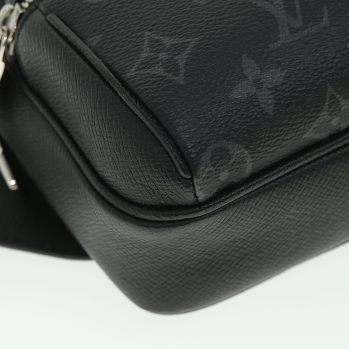 LOUIS VUITTON Taigalama Monogram Eclipse Bum Bag Outdoor Bag M30245 54190A
