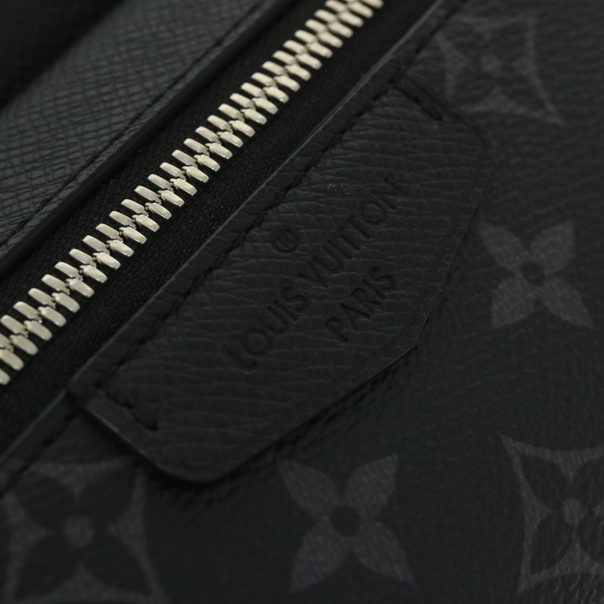 LOUIS VUITTON Taigalama Monogram Eclipse Bum Bag Outdoor Bag M30245 54190A