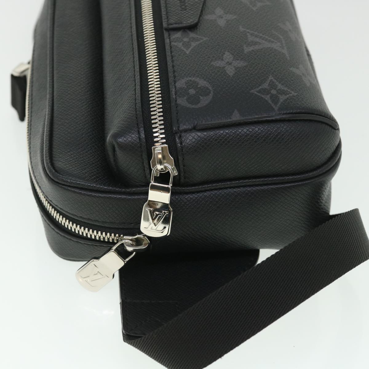 LOUIS VUITTON Taigalama Monogram Eclipse Bum Bag Outdoor Bag M30245 54190A
