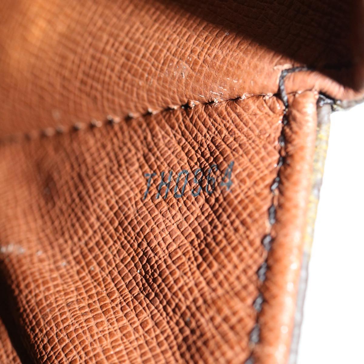 LOUIS VUITTON Monogram Saint Cloud GM Shoulder Bag M51242 LV 54231