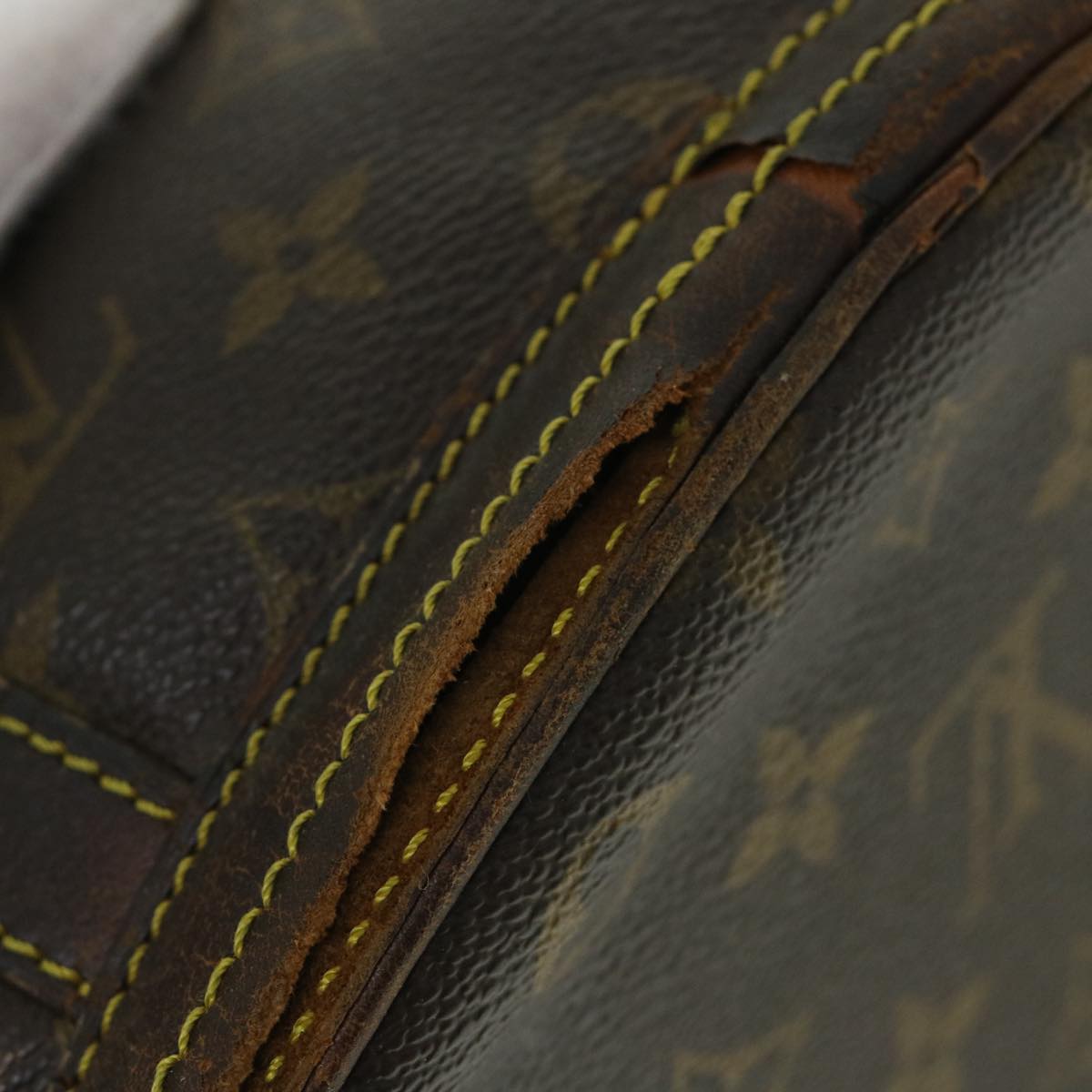 LOUIS VUITTON Monogram Bucket GM Shoulder Bag Vintage M42236 LV 54284