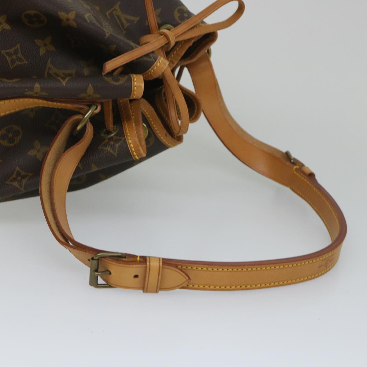 LOUIS VUITTON Monogram Noe Shoulder Bag M42224 LV 54320