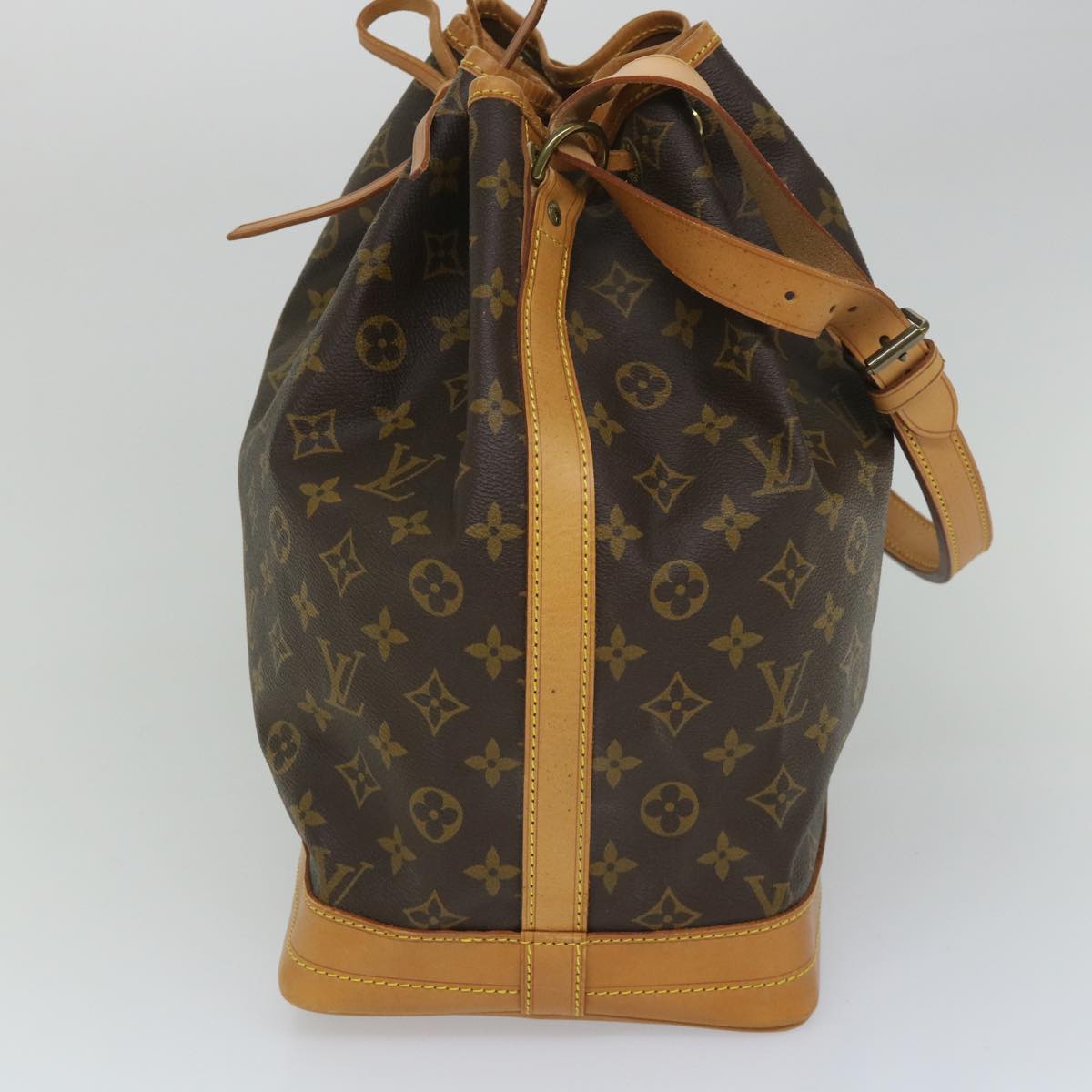 LOUIS VUITTON Monogram Noe Shoulder Bag M42224 LV 54320