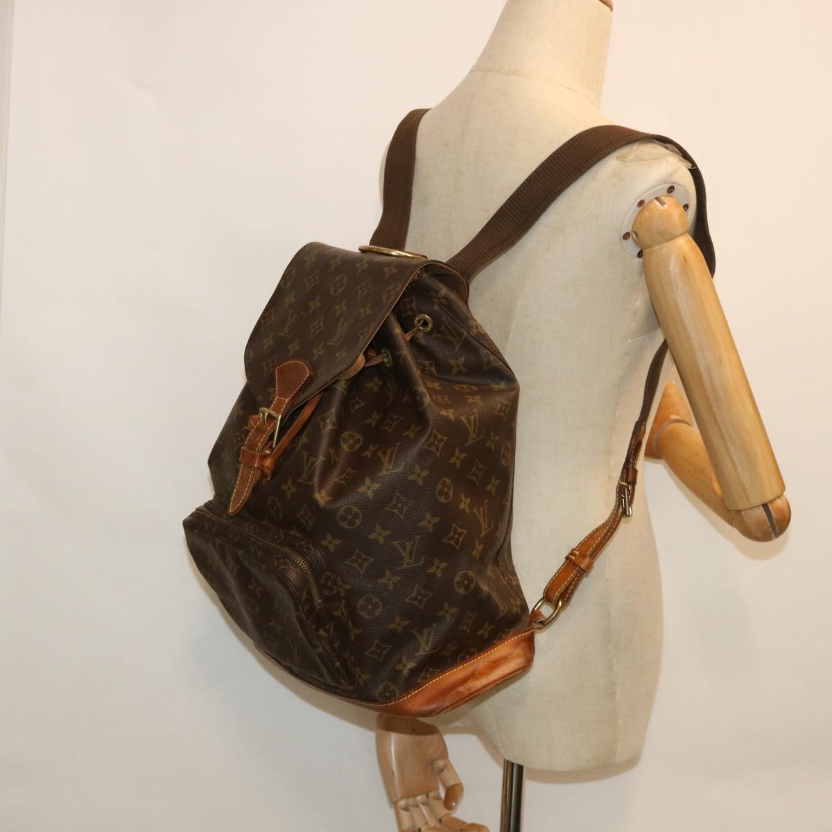 LOUIS VUITTON Monogram Montsouris GM Backpack M51135 LV 54419