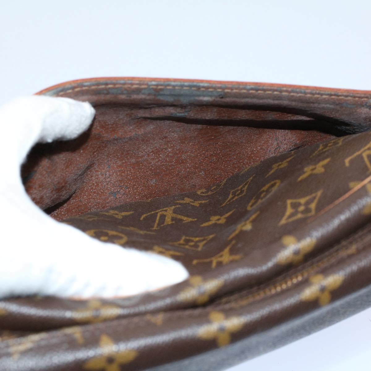 LOUIS VUITTON Monogram Compiegne 28 Clutch Bag M51845 LV 54529
