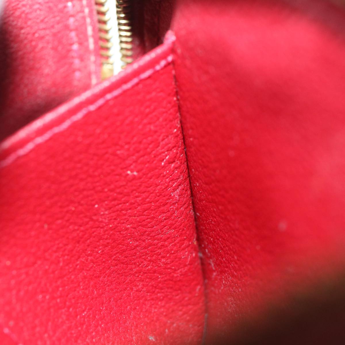 LOUIS VUITTON Vernis Rayure Pochette Cosmetic Pomme D'amour M91721 LV 54542