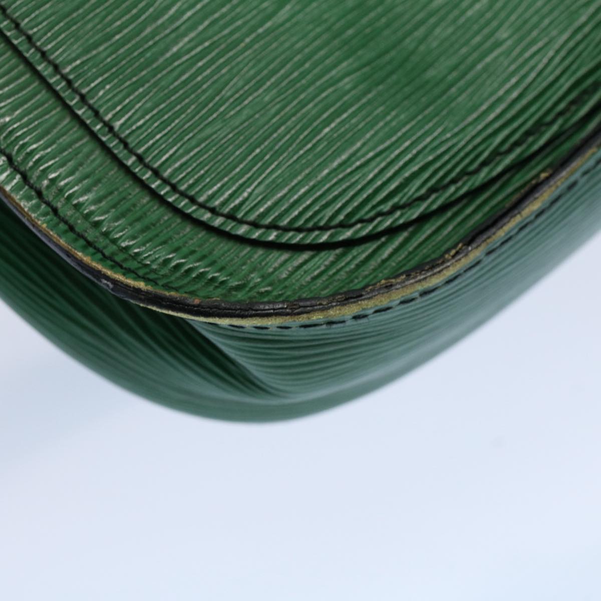 LOUIS VUITTON Epi Saint Cloud GM Shoulder Bag Green M52194 LV 54543