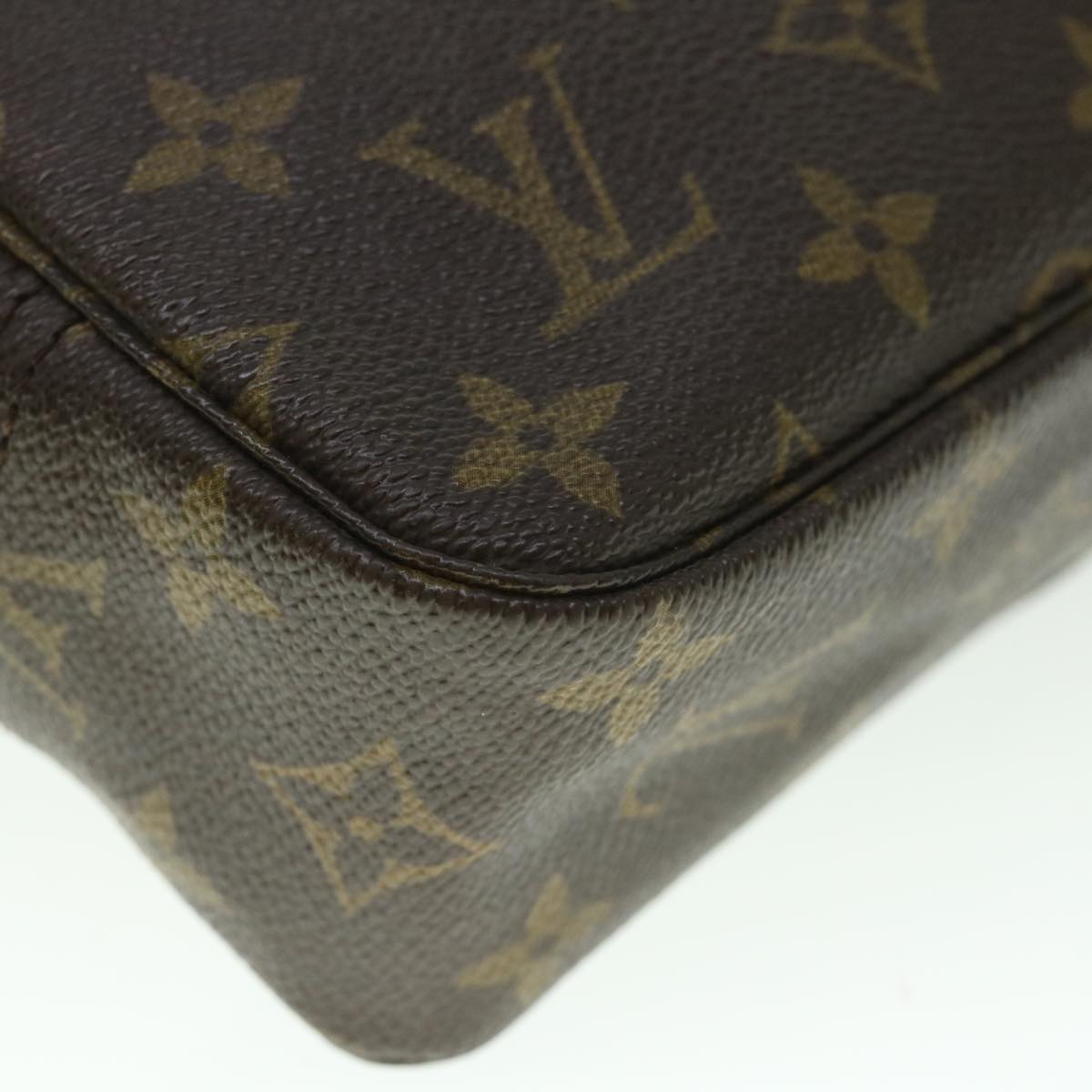 LOUIS VUITTON Monogram Trousse Toilette 23 Clutch Bag M47524 LV 54558