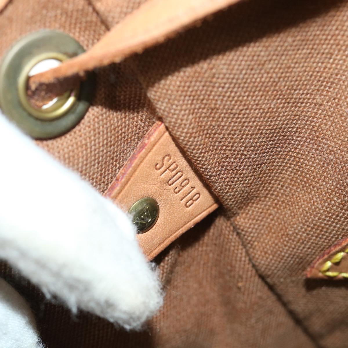 LOUIS VUITTON Monogram Montsouris MM Backpack M51136 LV 54660