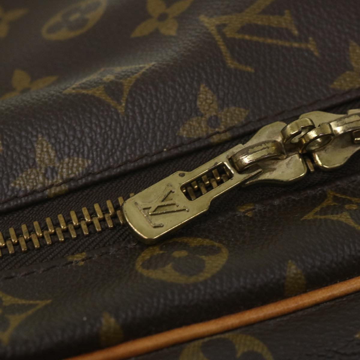 LOUIS VUITTON Monogram Sirius 55 Boston Bag M41404 LV 54671