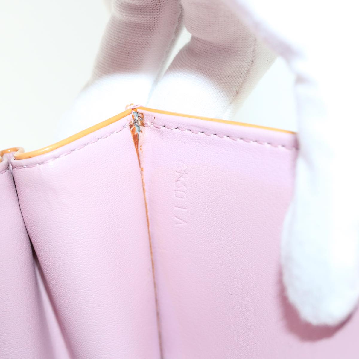 LOUIS VUITTON Vernis Spring Street Hand Bag Marshmallow Pink M91033 54768