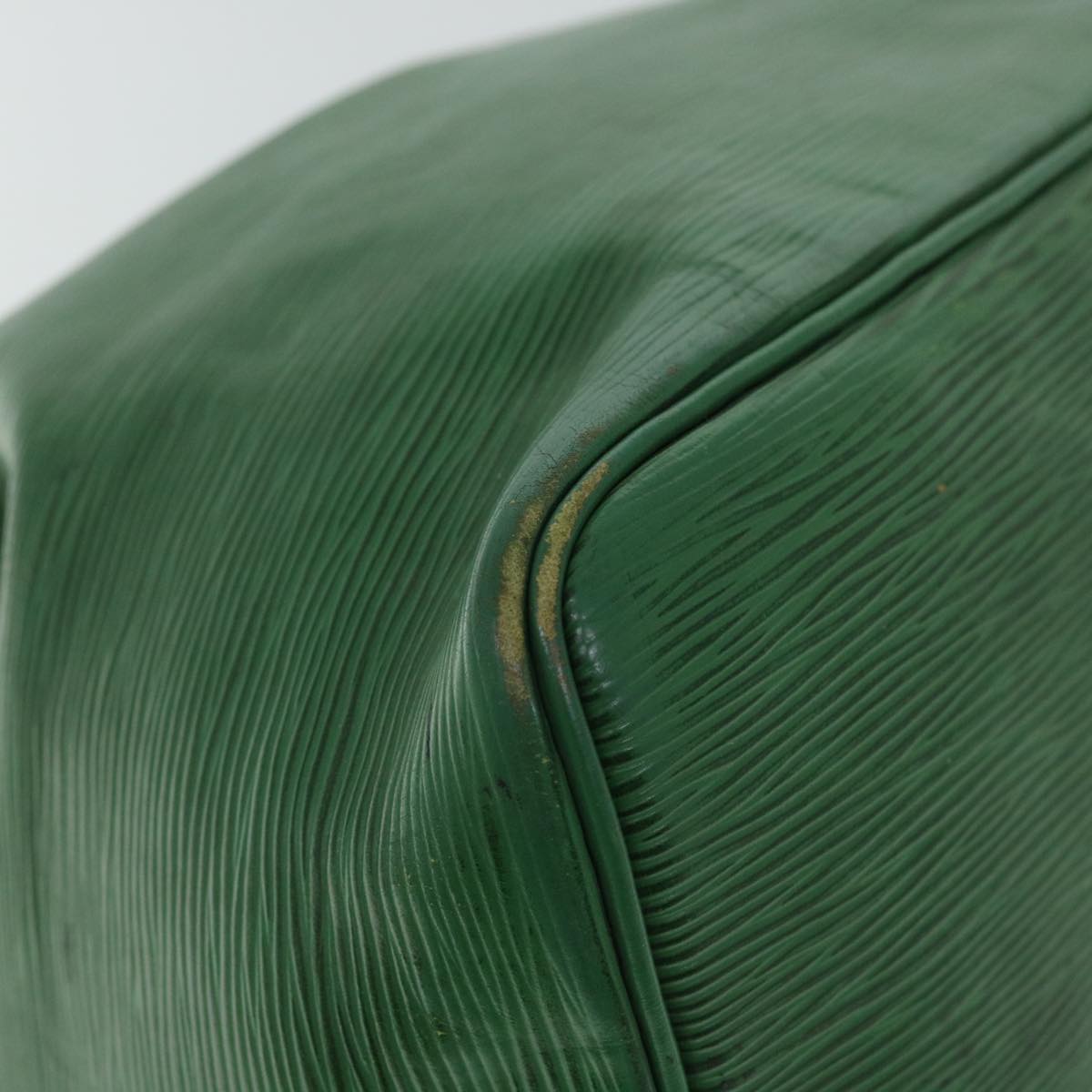 LOUIS VUITTON Epi Petit Noe Shoulder Bag Vintage Green M44104 LV 54871