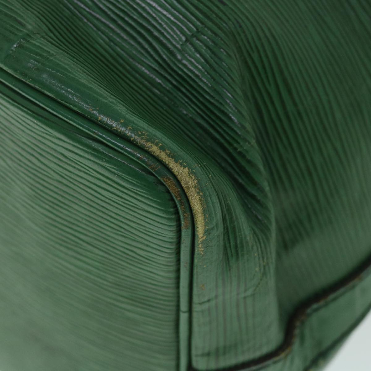 LOUIS VUITTON Epi Petit Noe Shoulder Bag Vintage Green M44104 LV 54871