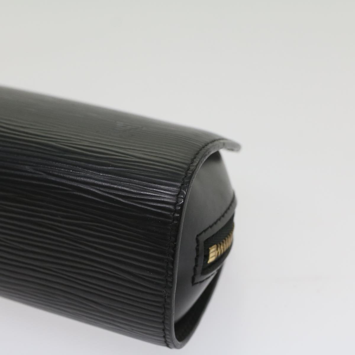 LOUIS VUITTON Epi Dauphine PM Pouch Black M48442 LV 54929
