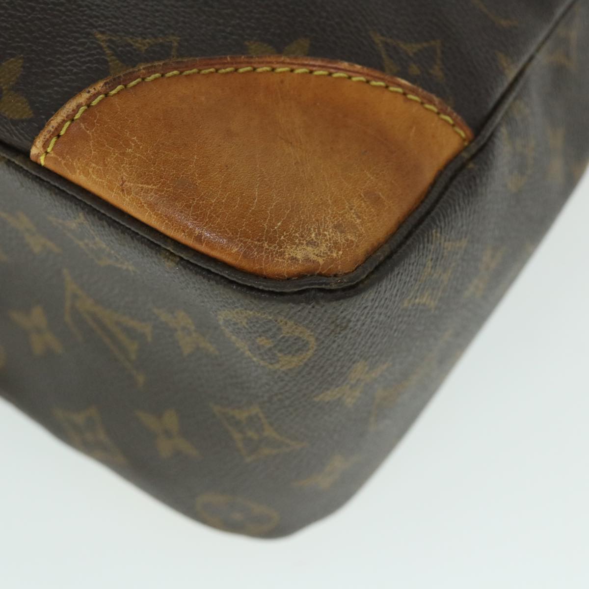 LOUIS VUITTON Monogram Boulogne 35 Shoulder Bag M51260 LV 54950