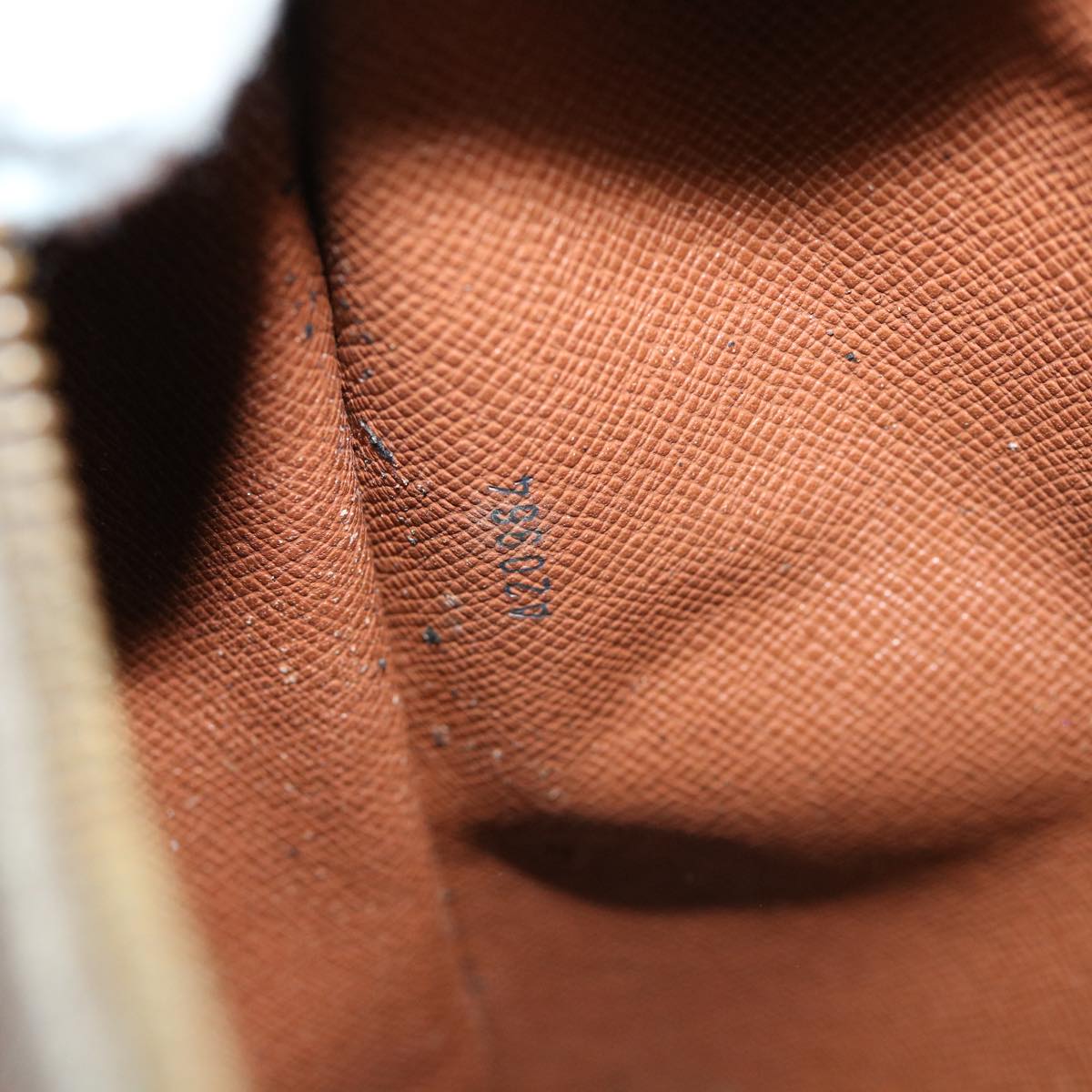 LOUIS VUITTON Monogram Boulogne 35 Shoulder Bag M51260 LV 54950
