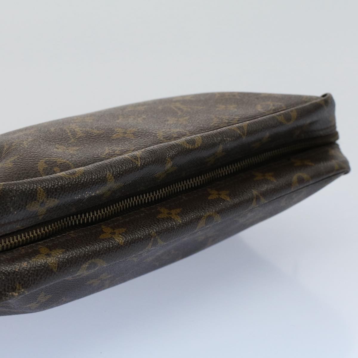 LOUIS VUITTON Monogram Trousse Toilette 28 Clutch Bag M47522 LV 54980