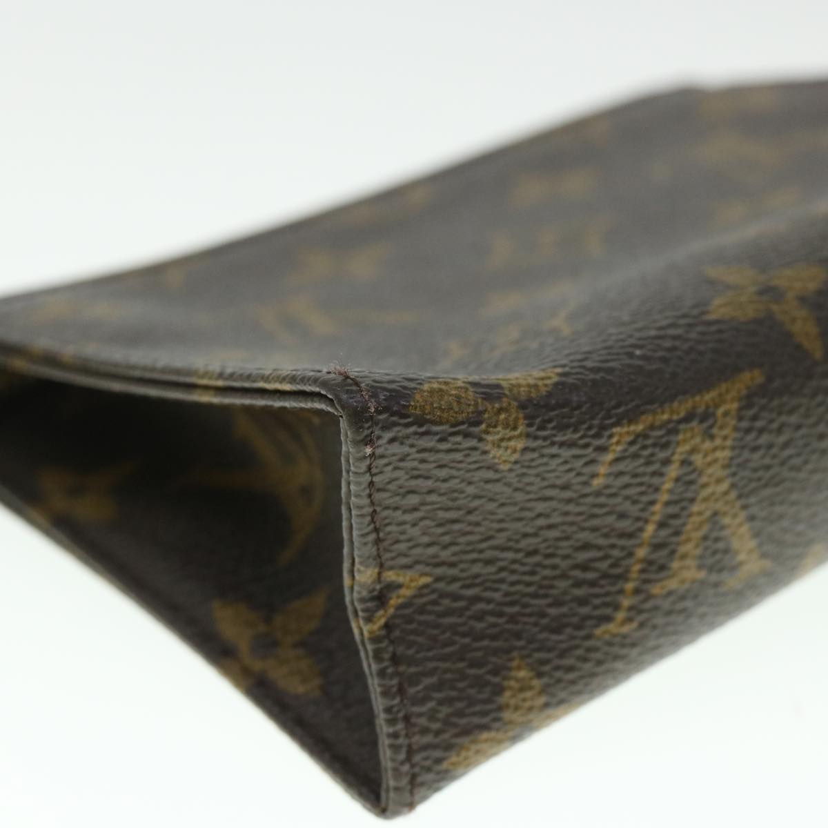 LOUIS VUITTON Monogram Poche Toilette 15 Pouch M47546 LV 55045