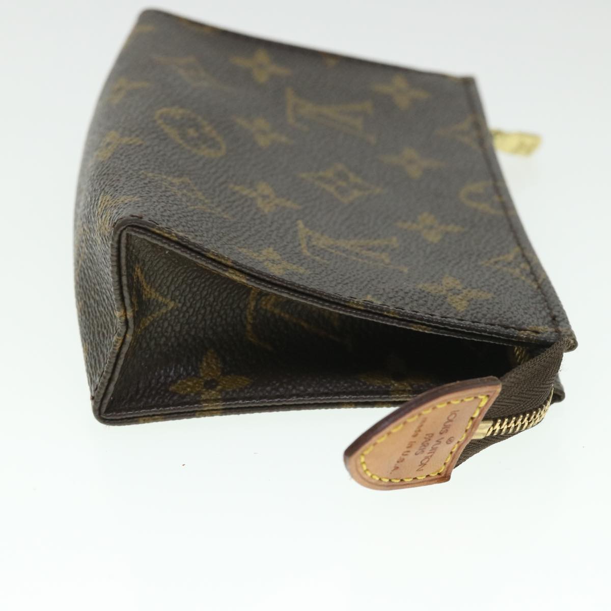 LOUIS VUITTON Monogram Poche Toilette 15 Pouch M47546 LV 55045