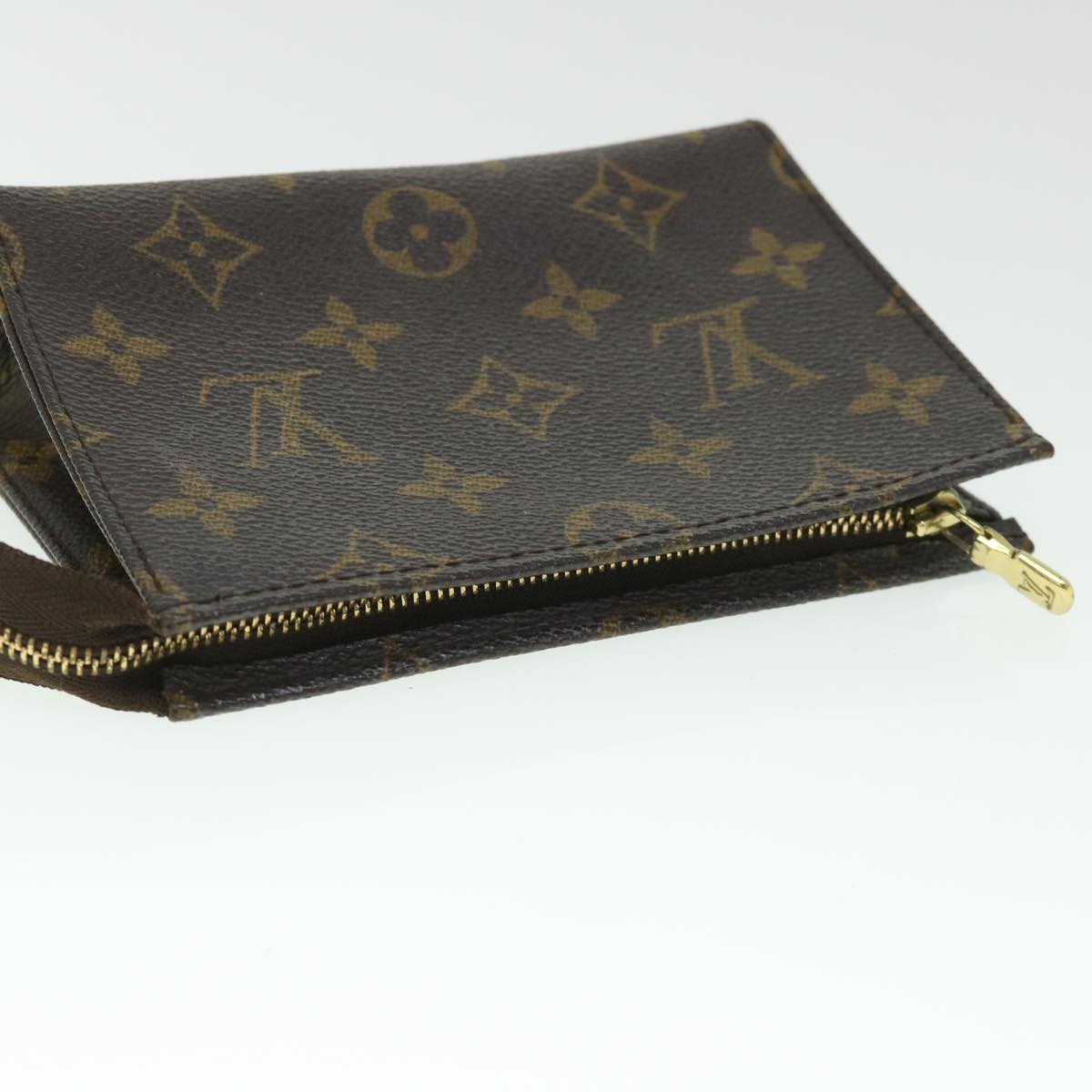 LOUIS VUITTON Monogram Poche Toilette 15 Pouch M47546 LV 55045