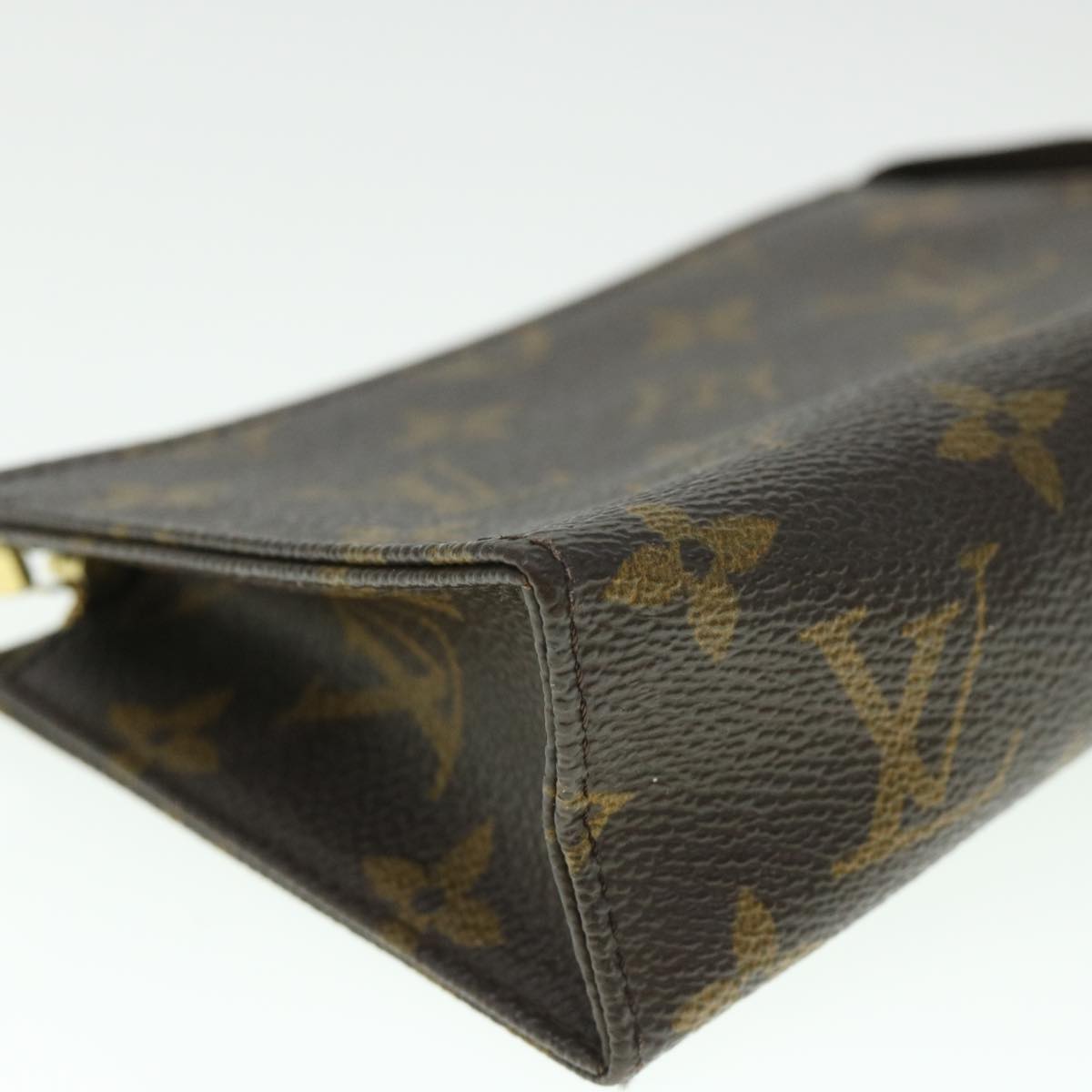LOUIS VUITTON Monogram Poche Toilette 15 Pouch M47546 LV 55045