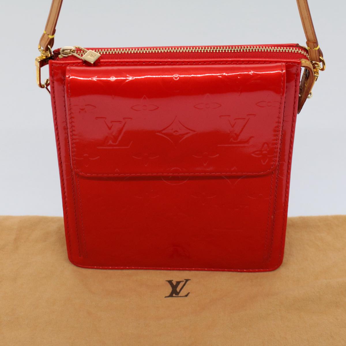 LOUIS VUITTON Monogram Vernis Motto Accessory Pouch Red M91137 LV 55050
