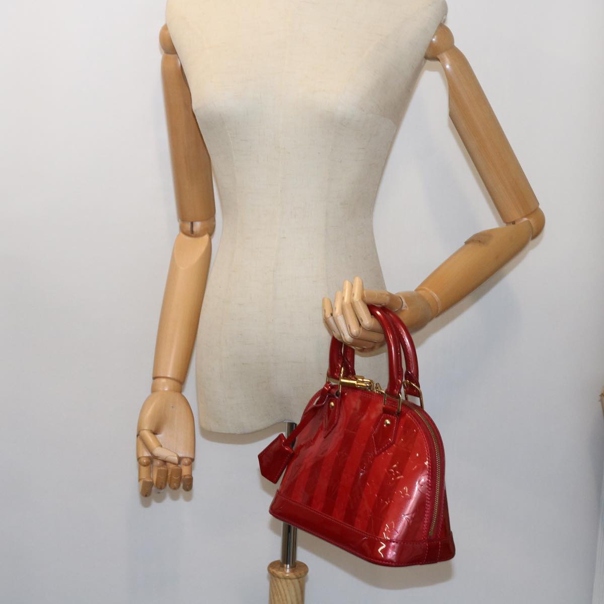 LOUIS VUITTON Vernis Rayure Alma BB Bag 2way Pomme D'amour M91593 LV 55057