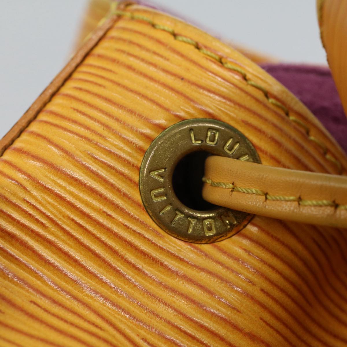 LOUIS VUITTON Epi Noe Shoulder Bag Tassili Yellow M44009 LV 55099