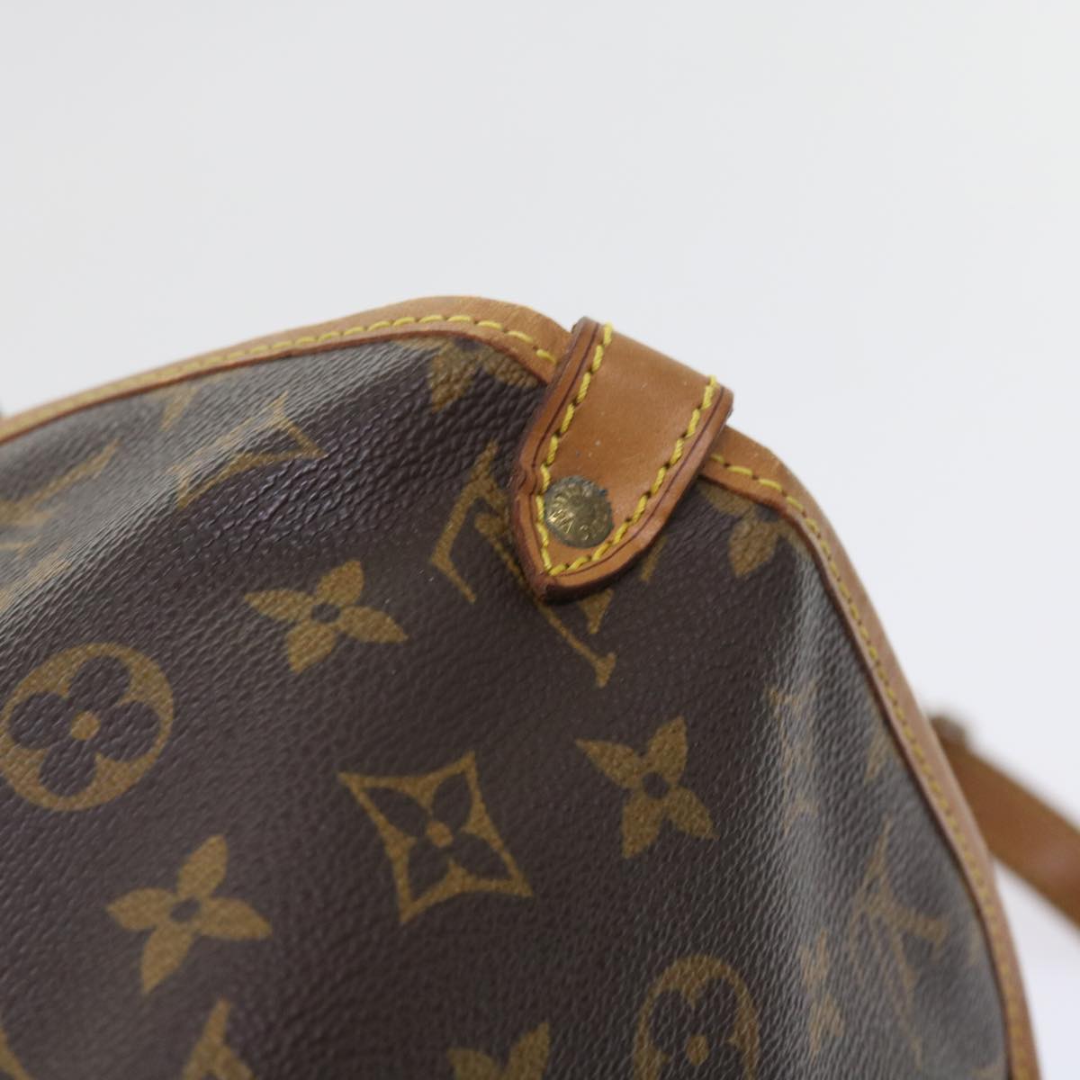 LOUIS VUITTON Monogram Saumur 30 Shoulder Bag M42256 LV 55101