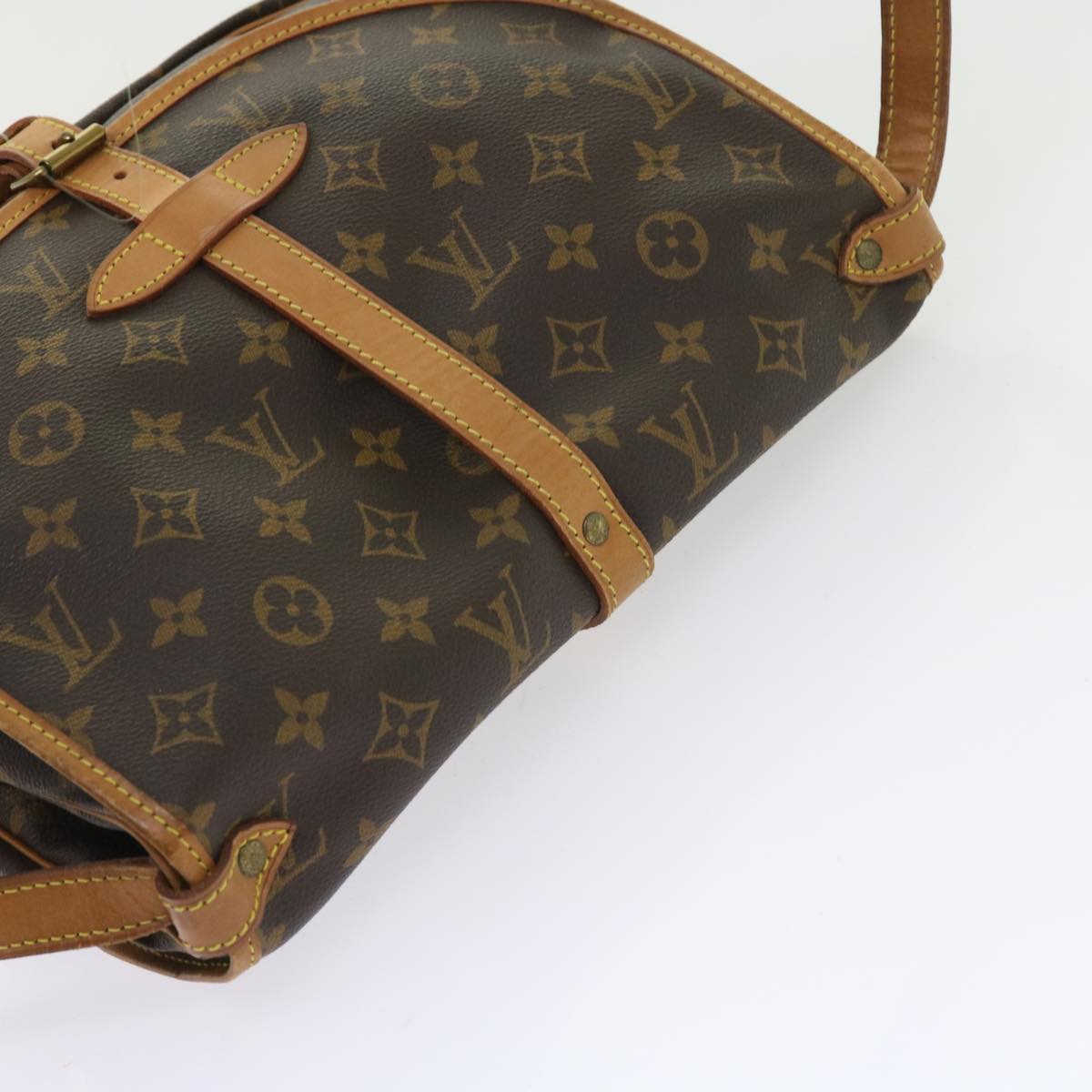 LOUIS VUITTON Monogram Saumur 30 Shoulder Bag M42256 LV 55101