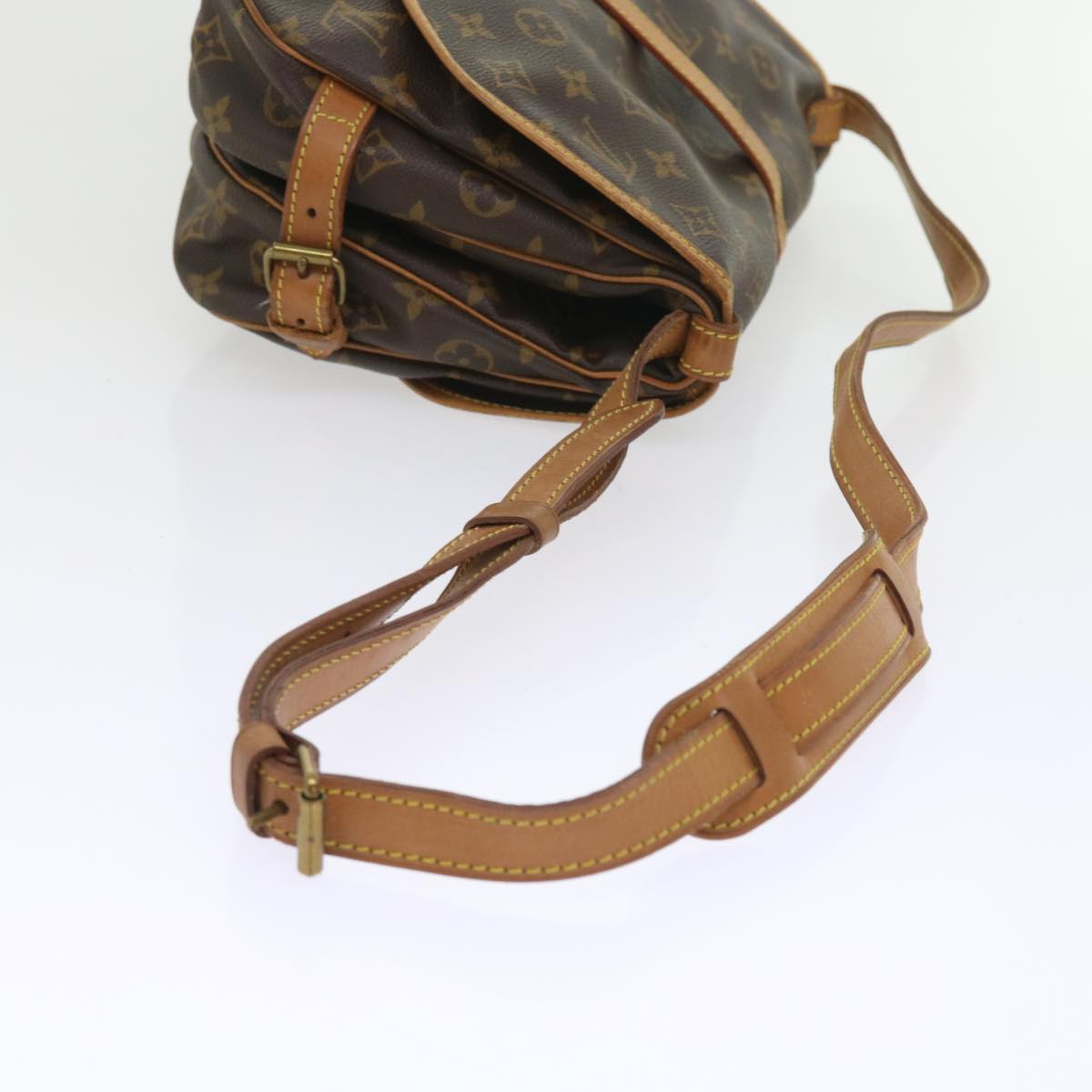 LOUIS VUITTON Monogram Saumur 30 Shoulder Bag M42256 LV 55101