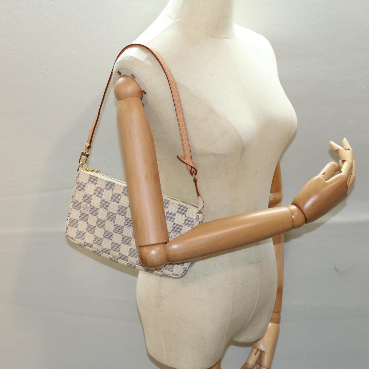 LOUIS VUITTON Damier Azur Pochette Accessoires Pouch N51986 LV 55108A