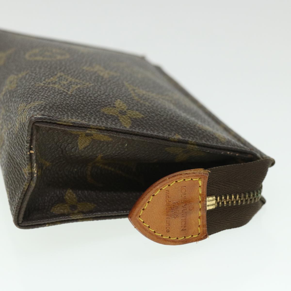 LOUIS VUITTON Monogram Poche Toilette 15 Pouch M47546 LV 55112