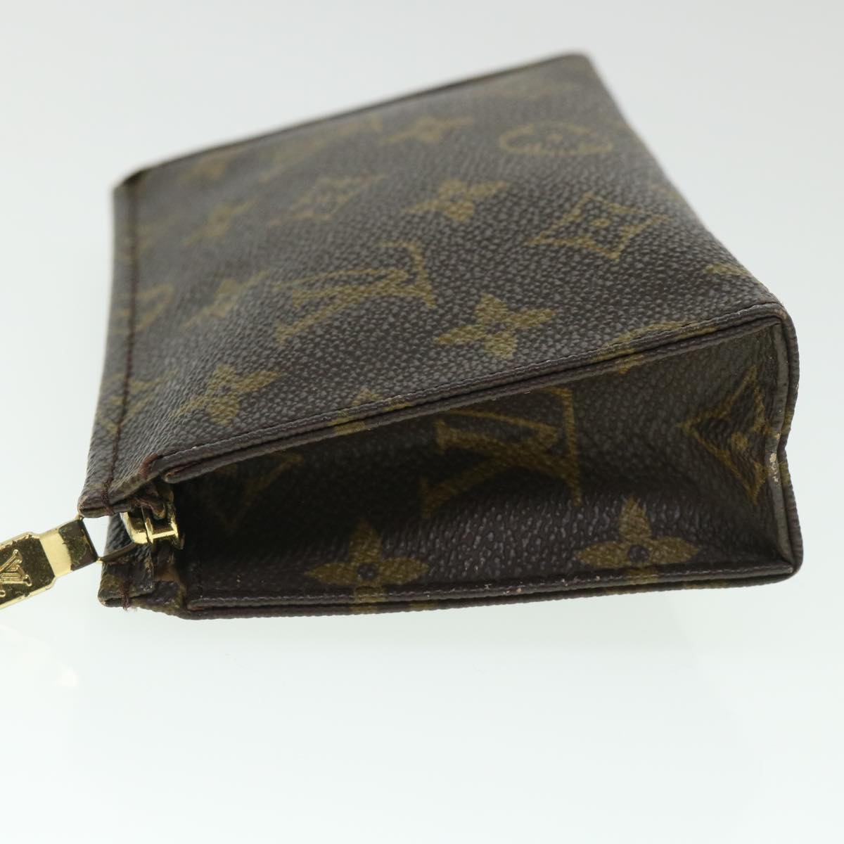 LOUIS VUITTON Monogram Poche Toilette 15 Pouch M47546 LV 55112