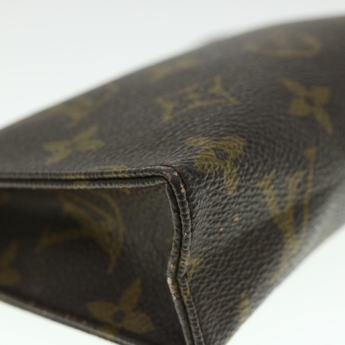 LOUIS VUITTON Monogram Poche Toilette 15 Pouch M47546 LV 55112