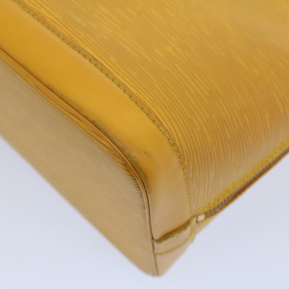 LOUIS VUITTON Epi Alma Hand Bag Tassili Yellow M52149 LV 55126