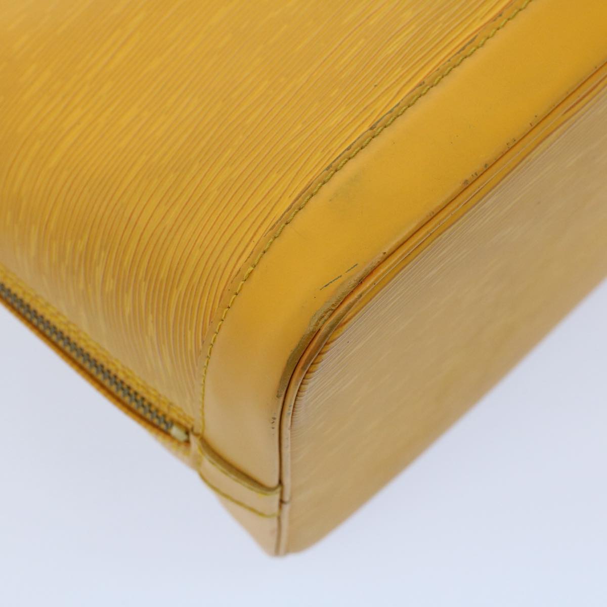 LOUIS VUITTON Epi Alma Hand Bag Tassili Yellow M52149 LV 55126