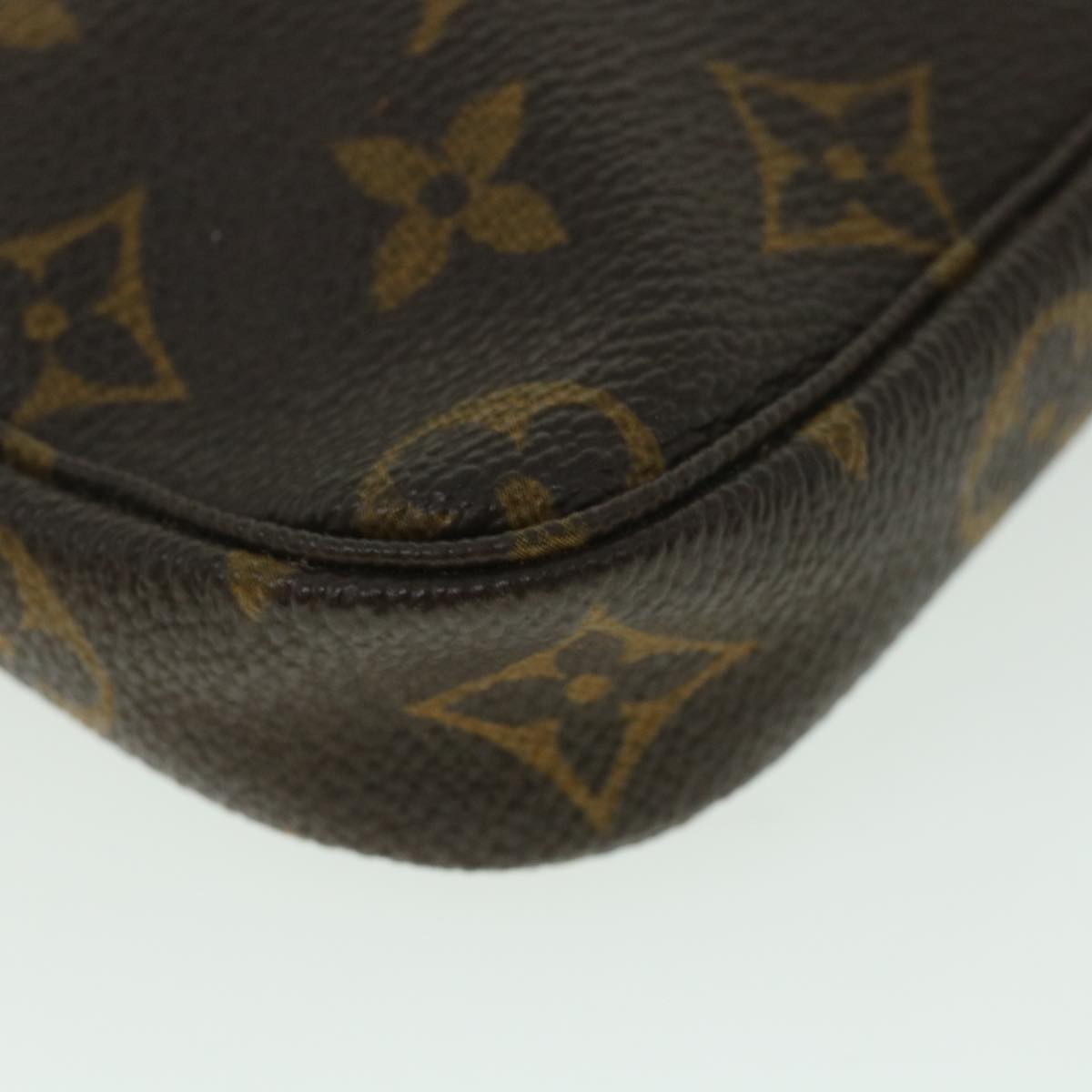 LOUIS VUITTON Monogram Mini Pochette Accessoires Pouch M58009 LV 55135