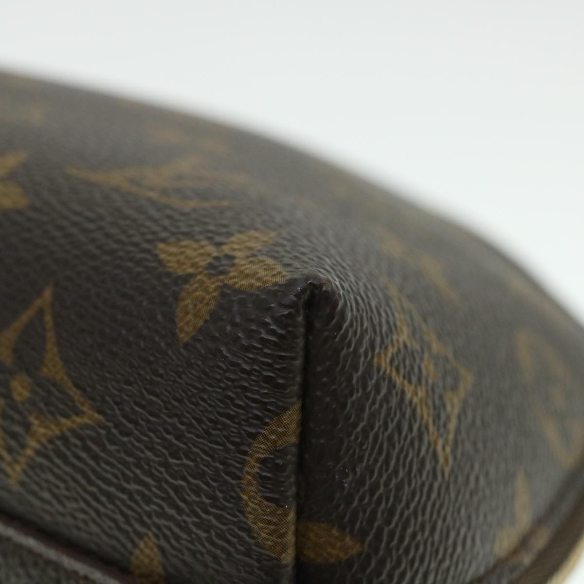 LOUIS VUITTON Monogram Trousse Demi Ronde Cosmetic Pouch M47520 LV 55144