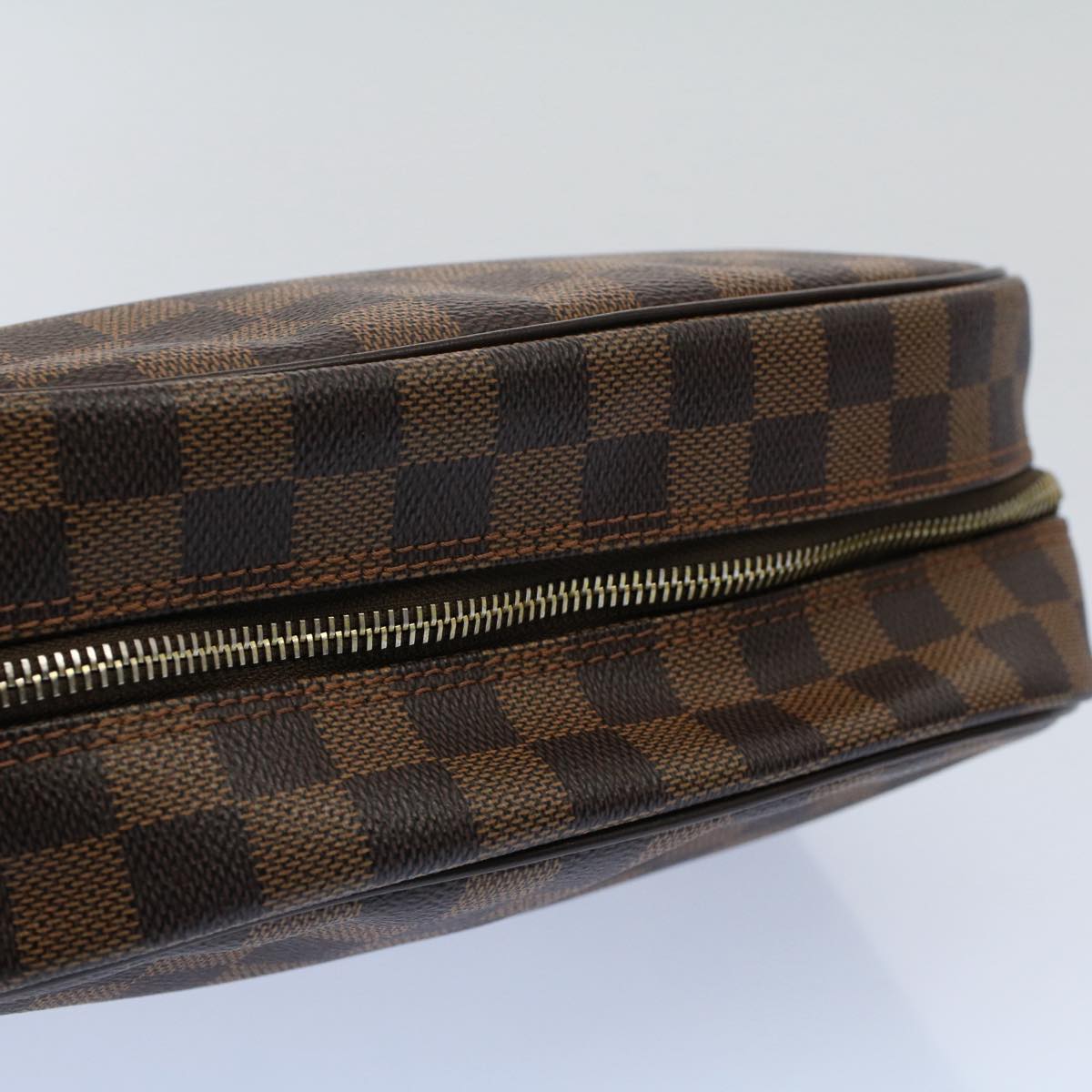LOUIS VUITTON Damier Ebene Trousse Toilette 25 Clutch Bag N47624 LV 55152