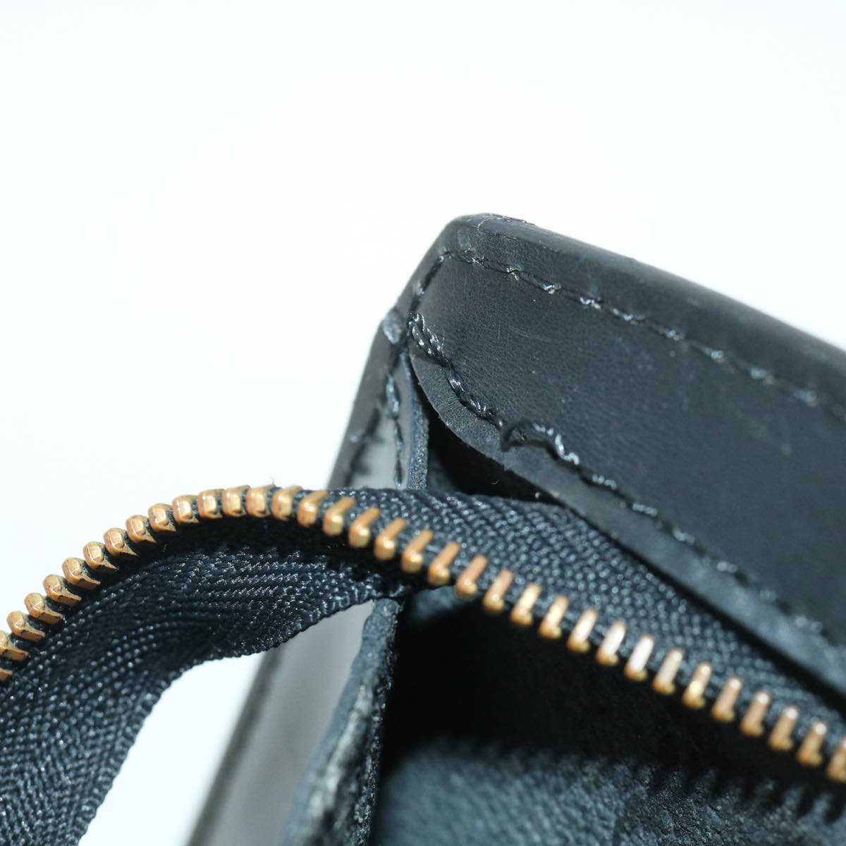 LOUIS VUITTON Epi Trousse Crete Clutch Bag Black M48402 LV 55155